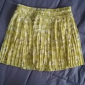 Boho style pleated skirt
